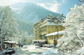 Отель Hotel & Kurhotel Mozart, Бад-Гаштайн